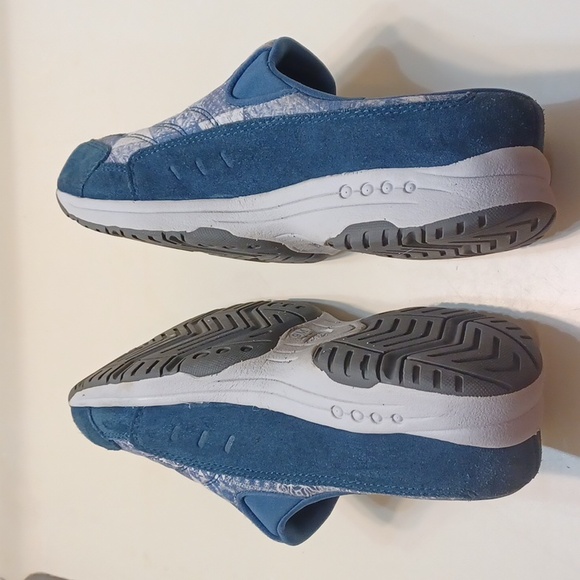 Easy Spirit, Blue Patchwork Slip On Every Day  Comfort Sneakers 9M - Picture 5 of 8